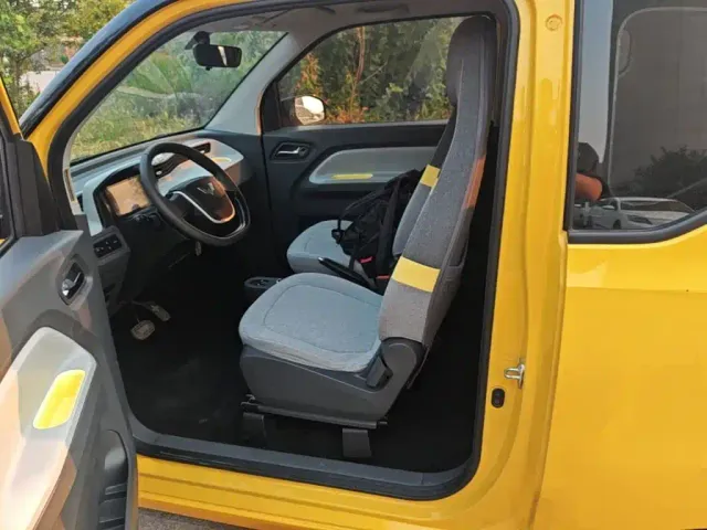 Wuling Hongguang Mini EV — Фото автомобиля 14