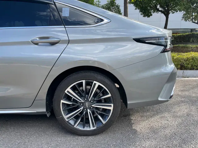 Chery Arrizo 8 — Фото автомобиля 9
