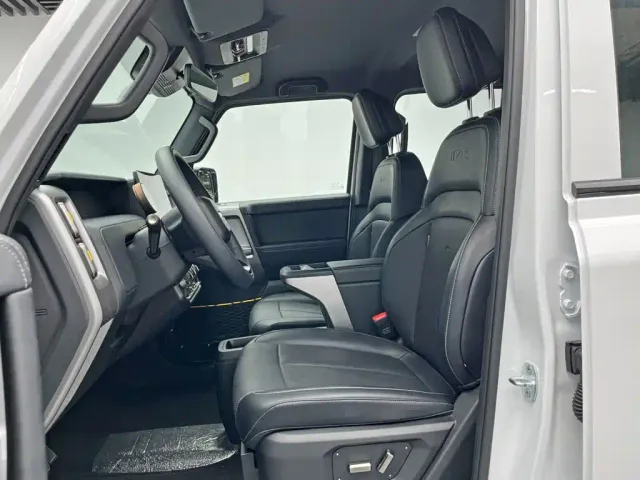 iCAR V23 — Фото автомобиля 13