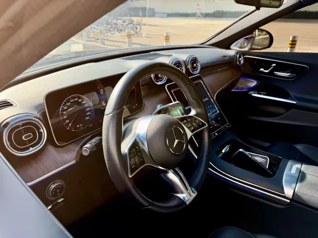 Mercedes-Benz C-Class — Фото автомобиля 9