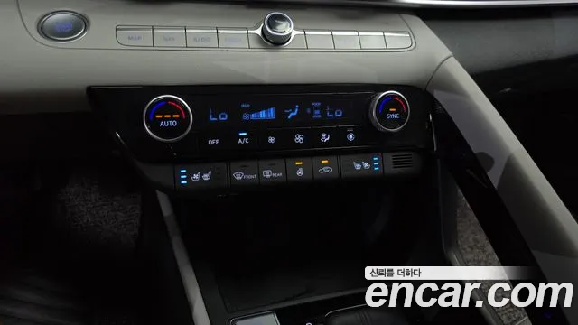 Hyundai AVANTE Avante (CN7) — Фото автомобиля 14