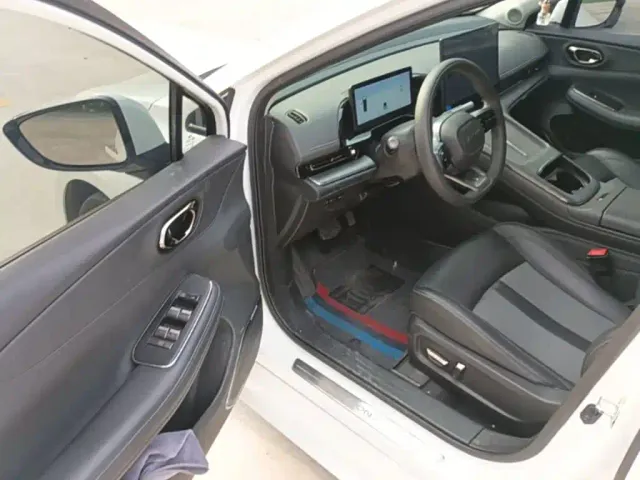 GAC Aion S MAX — Фото автомобиля 15