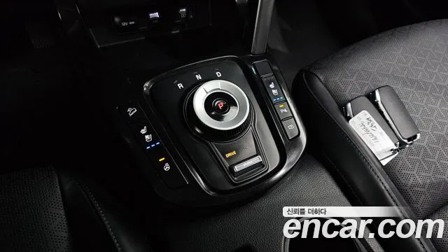 Kia Seltos New — Фото автомобиля 12