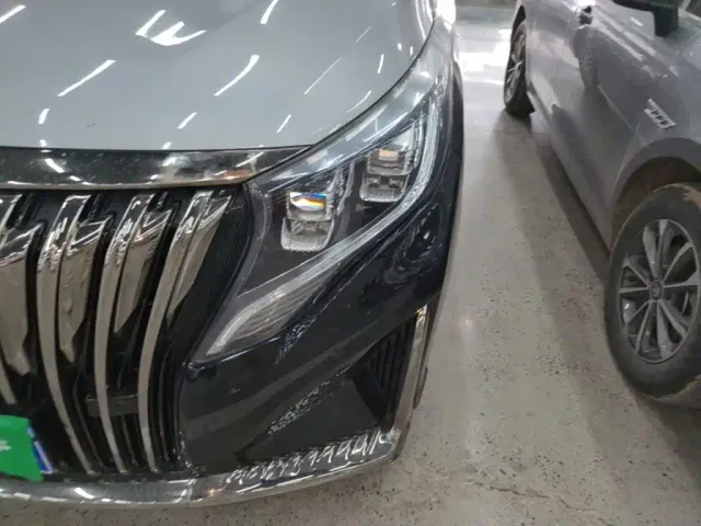 GAC Trumpchi M8 — Фото автомобиля 23