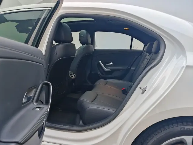 Mercedes-Benz A-Class — Фото автомобиля 17