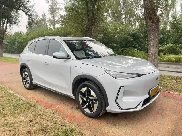 Geely Galaxy E5 — Фото автомобиля 3