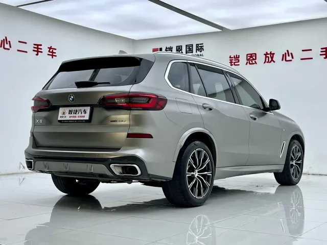 BMW X5 — Фото автомобиля 22
