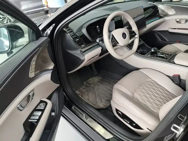 BYD Han — Фото автомобиля 15