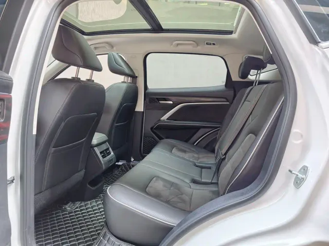 Haval H6 — Фото автомобиля 12