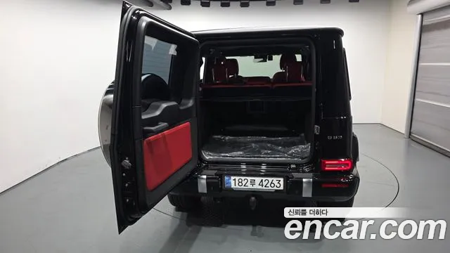 Mercedes-Benz G-Class — Фото автомобиля 20