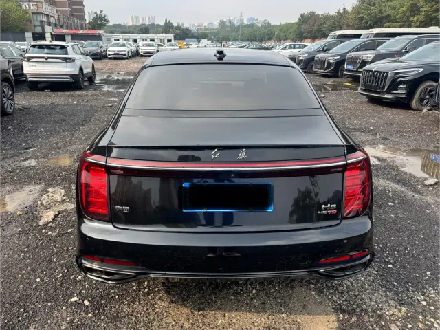 Hongqi H9 — Фото автомобиля 6