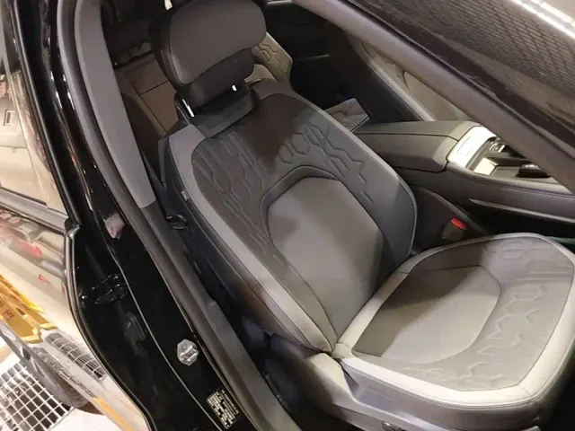 Ford Edge — Фото автомобиля 24