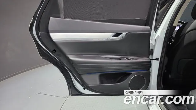 Genesis G80 RG3 — Фото автомобиля 14