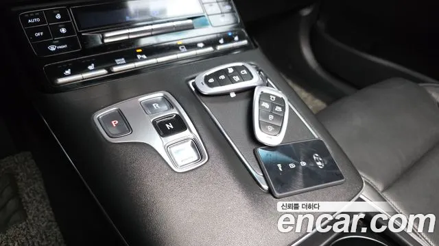 Hyundai Grandeur Exclusive — Фото автомобиля 9