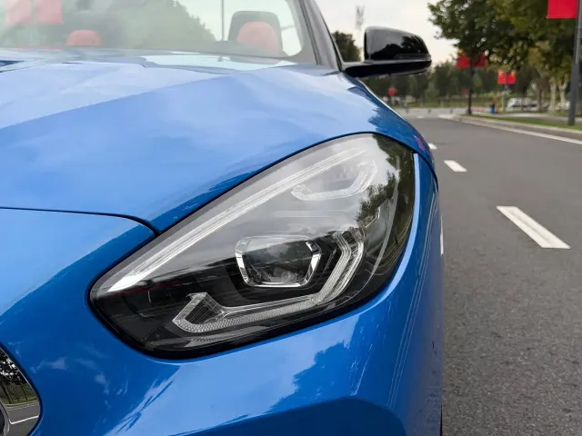 BMW Z4 — Фото автомобиля 12