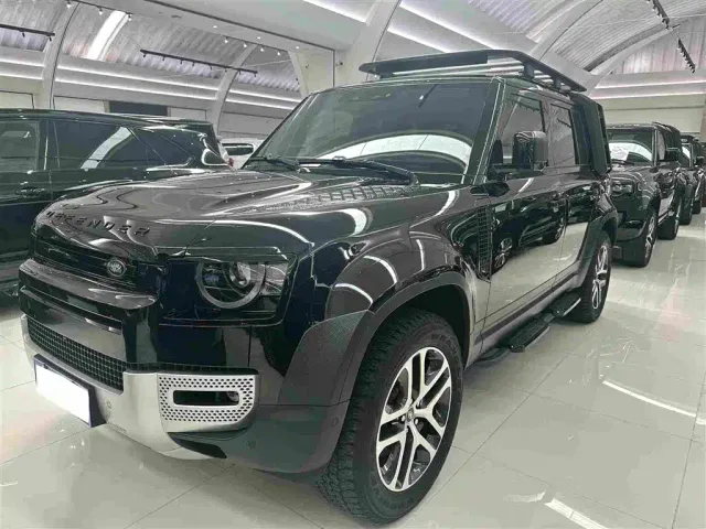 Фотография автомобиля — Land Rover Defender