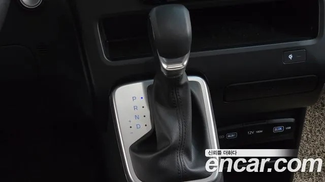Hyundai Staria — Фото автомобиля 12