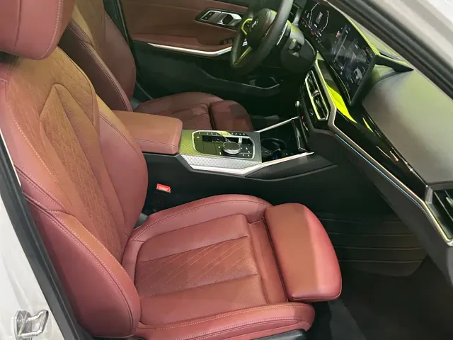 BMW 3 Series — Фото автомобиля 3
