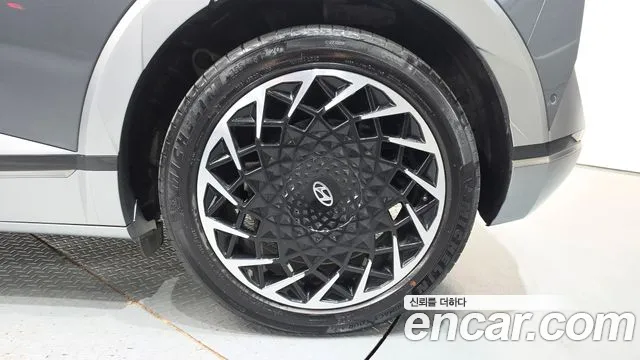 Hyundai Ioniq 5 — Фото автомобиля 6