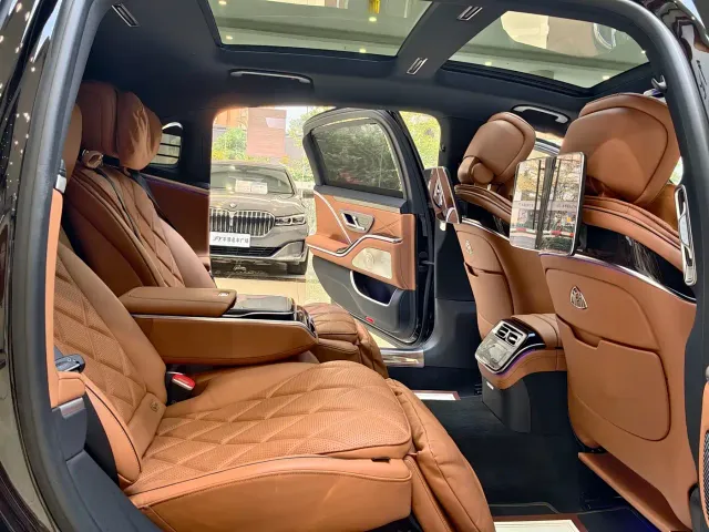 Mercedes-Benz Maybach S-Class — Фото автомобиля 9