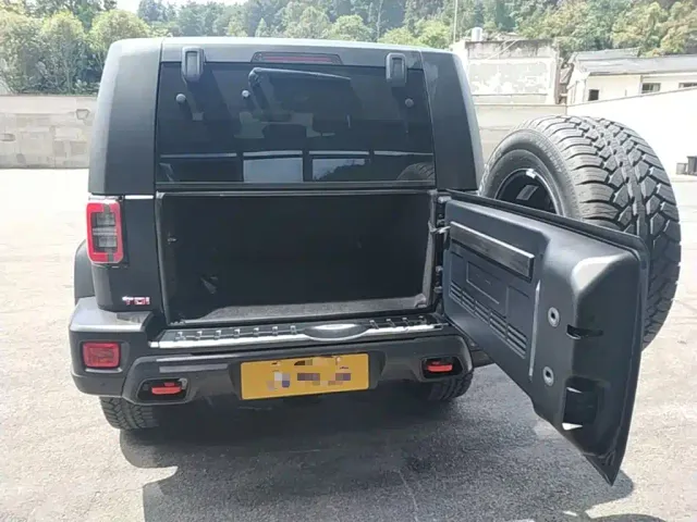 BAIC BJ40 — Фото автомобиля 18