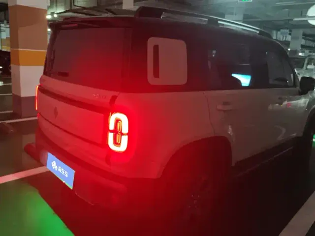Baojun Yep Plus — Фото автомобиля 3