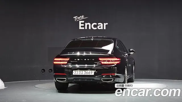 Genesis G80 RG3 — Фото автомобиля 4