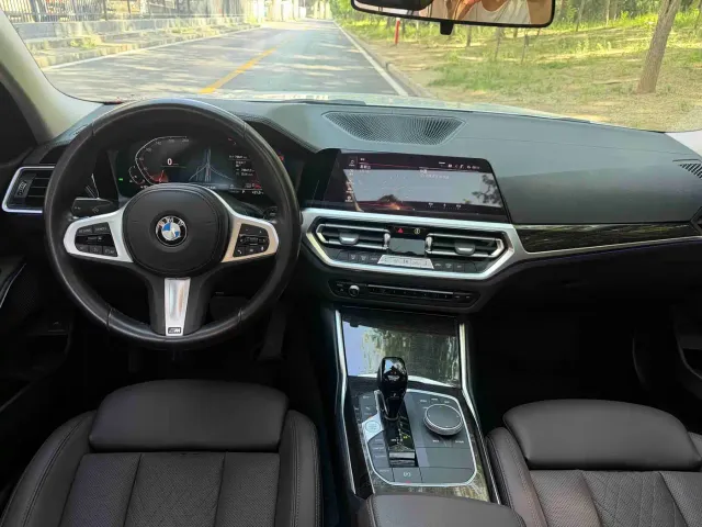 BMW 3 Series — Фото автомобиля 6