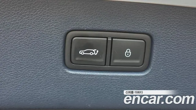 Genesis GV80 — Фото автомобиля 16