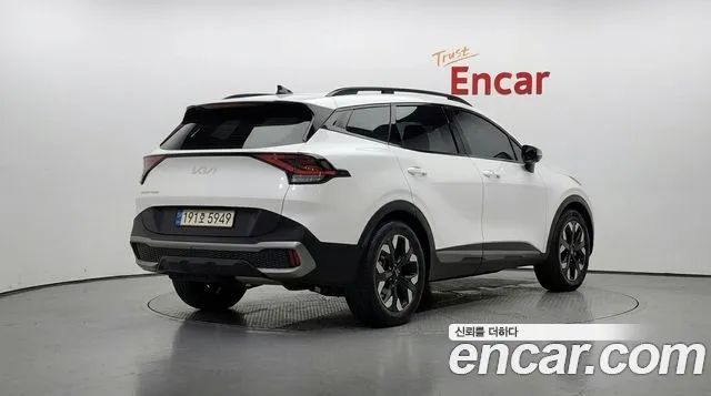 Kia Sportage Sportage 5-е поколение Дизель 2.0 2WD — Фото автомобиля 2