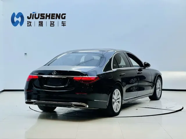 Mercedes-Benz S-Class — Фото автомобиля 6