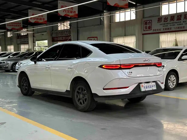 BYD Qin PLUS — Фото автомобиля 6
