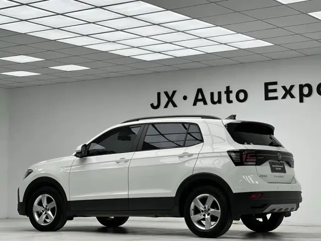Volkswagen T-Cross — Фото автомобиля 22