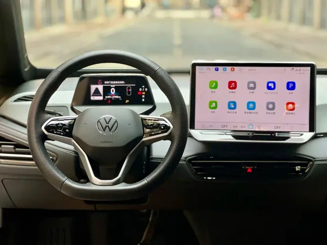 Volkswagen ID.3 — Фото автомобиля 6
