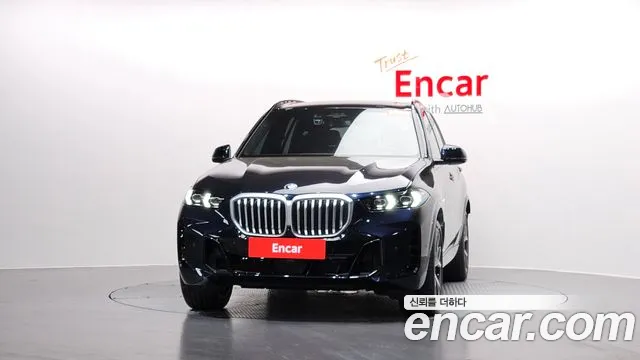 BMW X5 xDrive 40i M Sport — Фото автомобиля 2