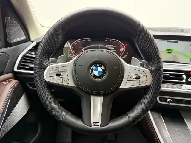 BMW X5 — Фото автомобиля 9