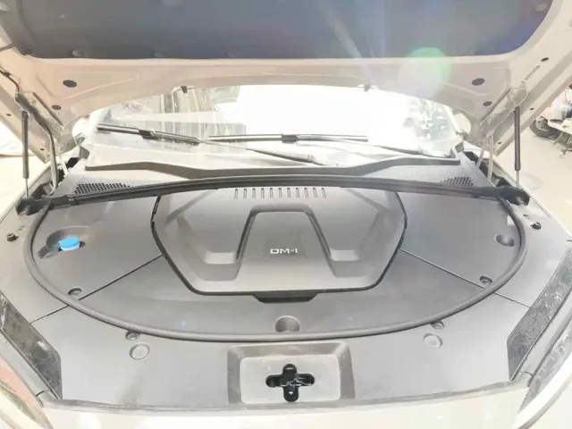 BYD Song PLUS — Фото автомобиля 3