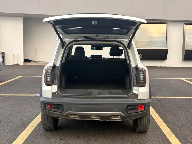Haval Big Dog — Фото автомобиля 22