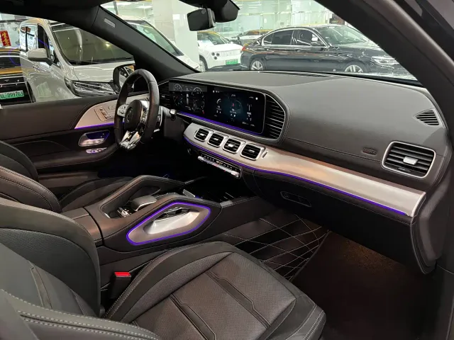 Mercedes-Benz GLE-Class AMG — Фото автомобиля 11