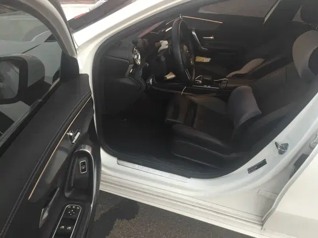 Mercedes-Benz A-Class — Фото автомобиля 12