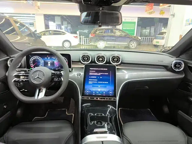 Mercedes-Benz C-Class — Фото автомобиля 9
