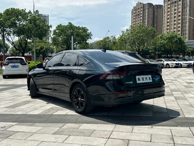 Honda Accord 2024 260TURBO Luxury Edition — Фото автомобиля 6