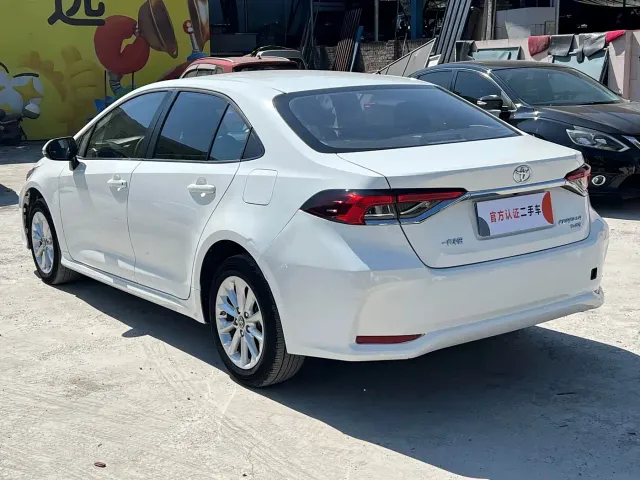 Toyota Corolla — Фото автомобиля 4