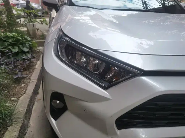 Toyota RAV4 — Фото автомобиля 7