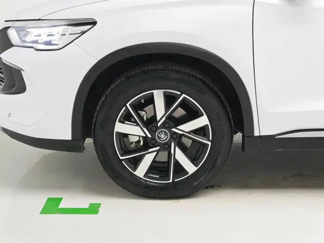 BYD Song Pro — Фото автомобиля 8