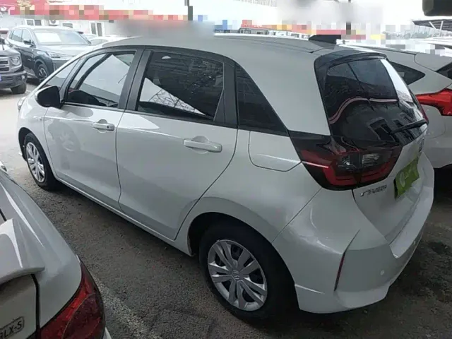 Honda Fit — Фото автомобиля 22