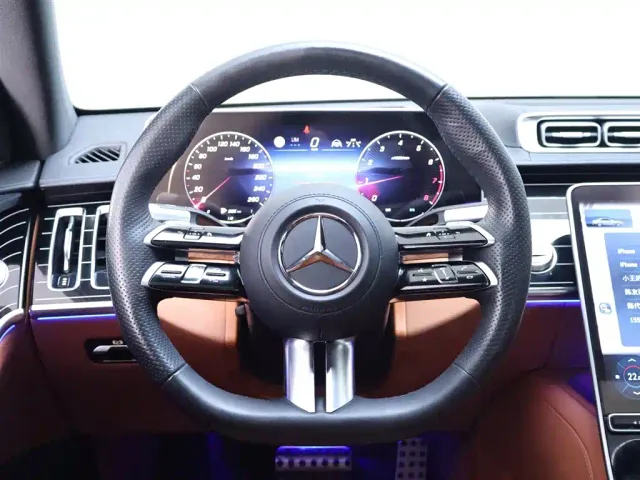 Mercedes-Benz S-Class — Фото автомобиля 16