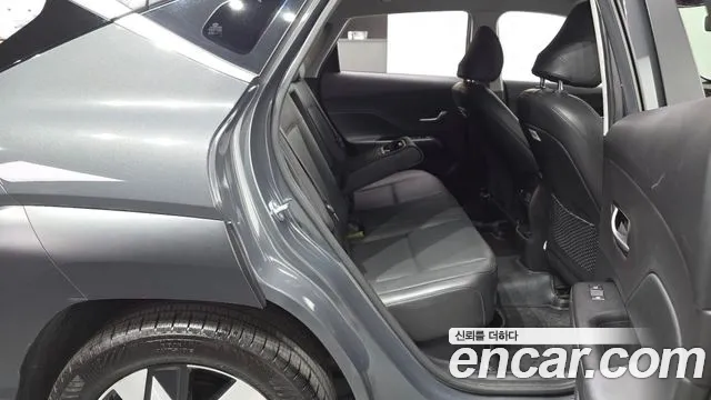 Hyundai Kona SX2 — Фото автомобиля 12