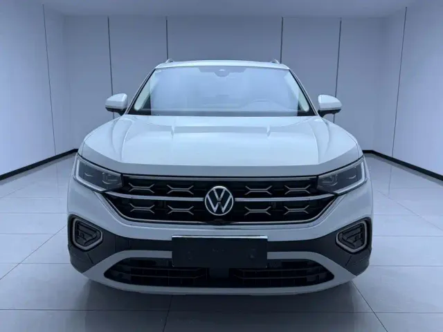 Volkswagen Tayron — Фото автомобиля 2