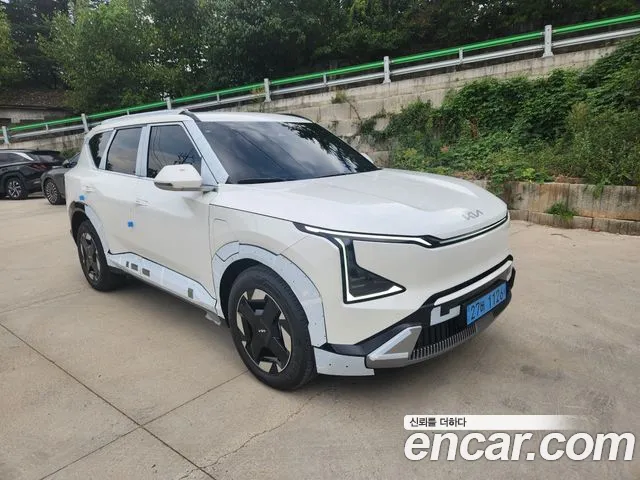 Kia EV5 — Фото автомобиля 2